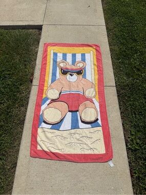 Vintage 80s Terrimondo Made in Israel Bear Beach Towel